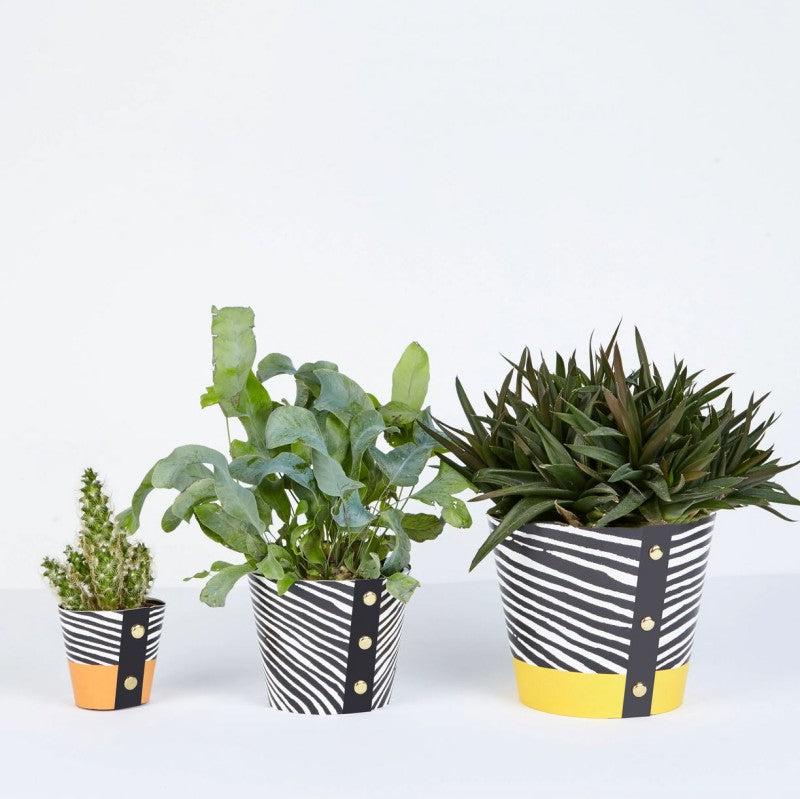 Large Plant Pot Cover Cobbles Print - Heavy Gretel